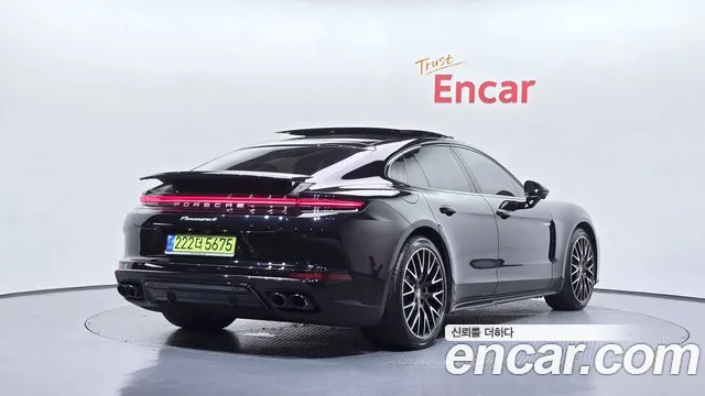 Porsche Panamera — Фото автомобиля 2