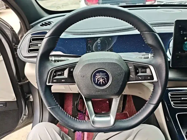 BYD Qin PLUS — Фото автомобиля 10