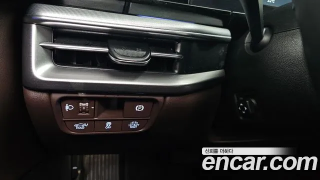 Hyundai Grandeur GN7 — Фото автомобиля 23