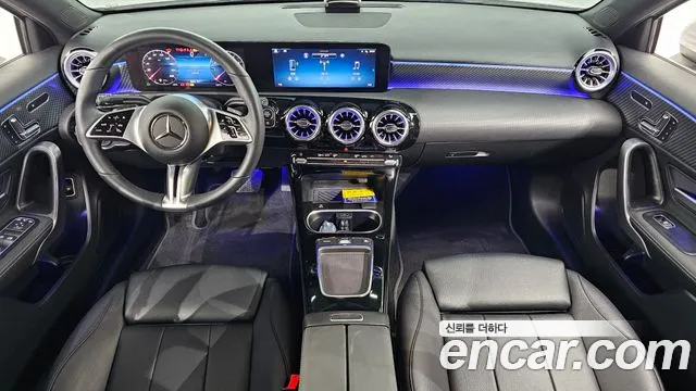 Mercedes-Benz A-Class — Фото автомобиля 7