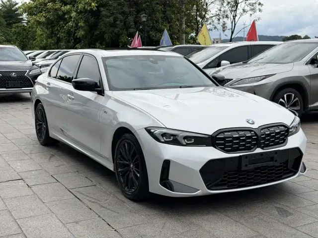 BMW 3 Series — Фото автомобиля 3