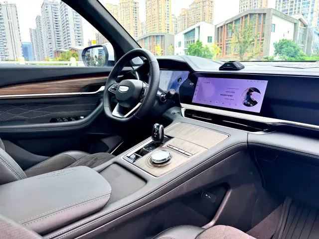 Geely Xingyue L — Фото автомобиля 15