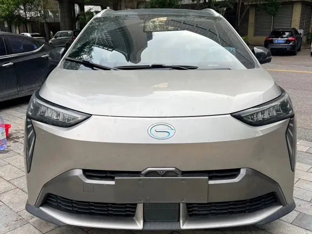 GAC Aion Y — Фото автомобиля 2
