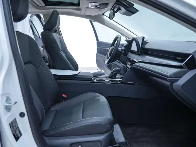 Toyota Camry — Фото автомобиля 19