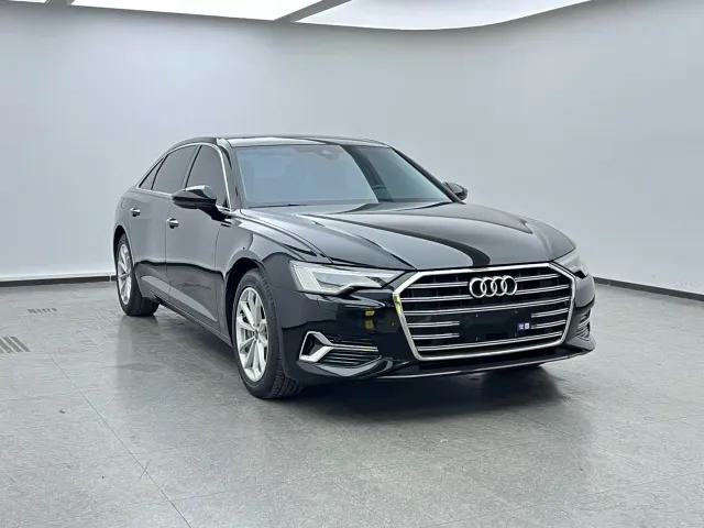 Audi A6L — Фото автомобиля 3