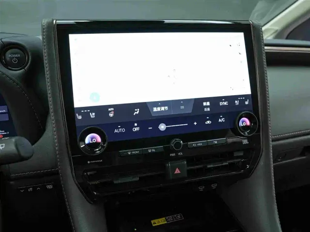 Toyota Vellfire — Фото автомобиля 9