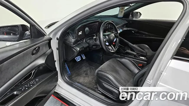 Hyundai AVANTE — Фото автомобиля 10
