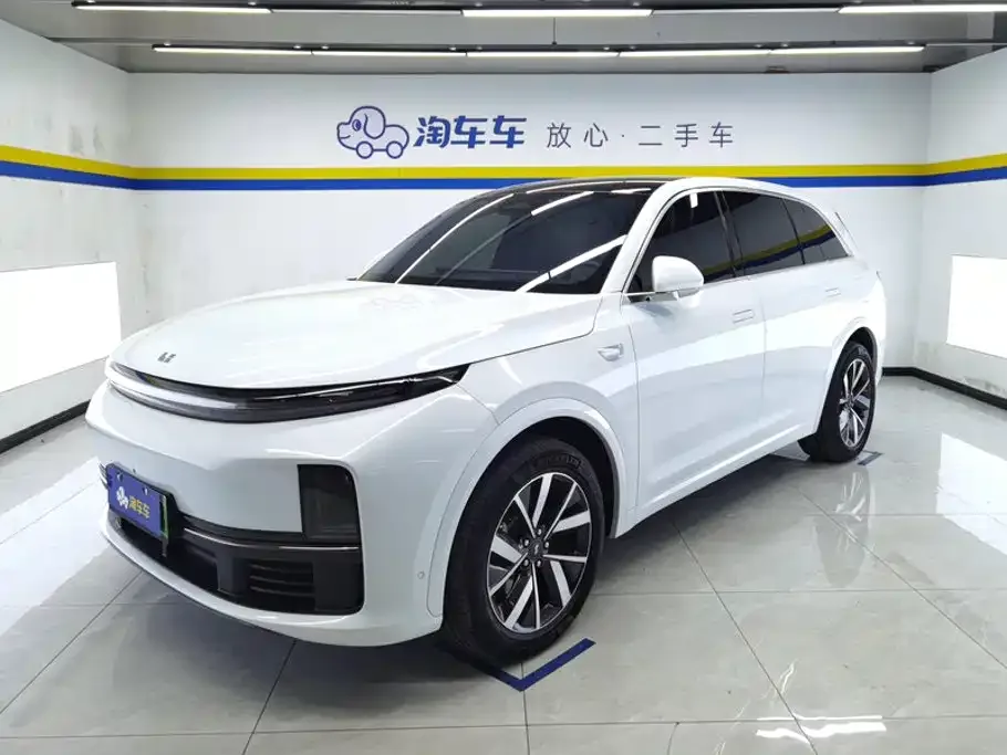 Фотография автомобиля — Li Auto Li Auto L7