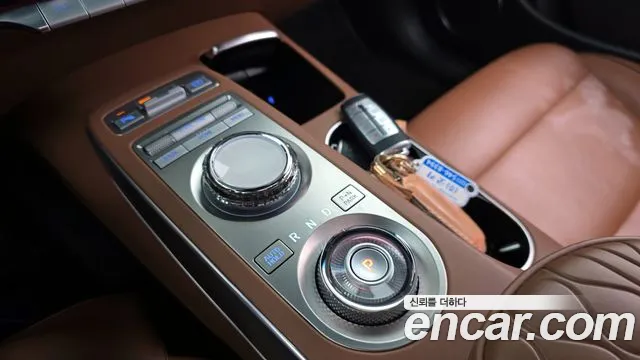 Genesis GV70 2.5T Бензин AWD — Фото автомобиля 9