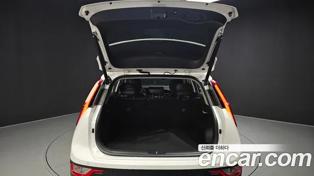 Kia Niro All Niro EV Air — Фото автомобиля 15