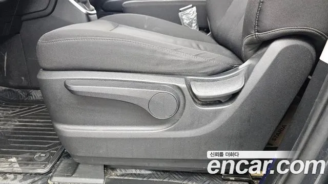 Hyundai Staria Staria Карго 3 места — Фото автомобиля 25
