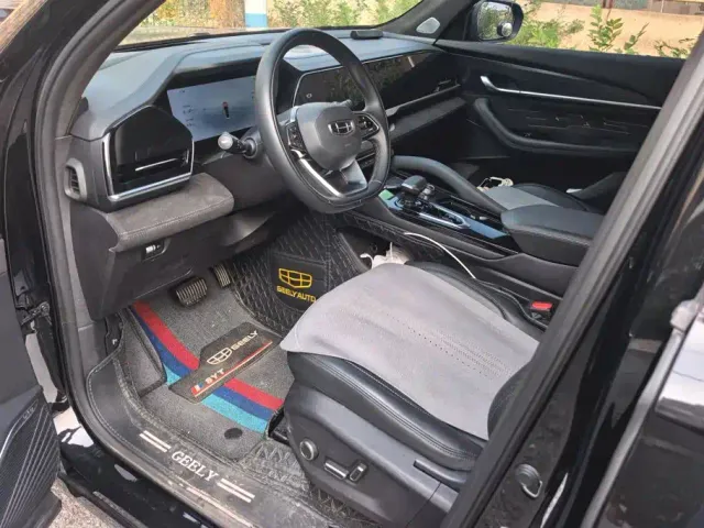 Geely Xingyue L — Фото автомобиля 9