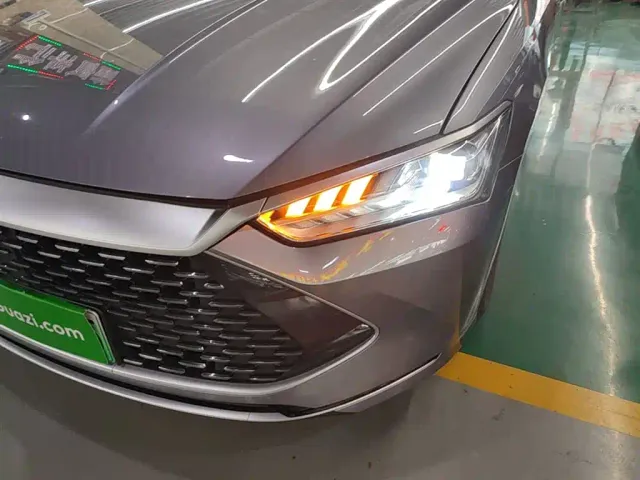 BYD Qin PLUS — Фото автомобиля 23