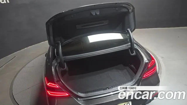 Genesis G70 New — Фото автомобиля 30