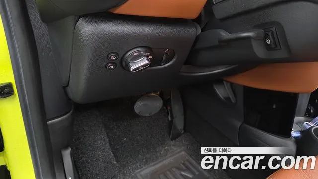 Mini Cooper Convertible — Фото автомобиля 17