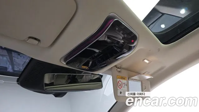 Mercedes-Benz EQS — Фото автомобиля 24