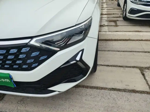 Jetta VS5 — Фото автомобиля 23