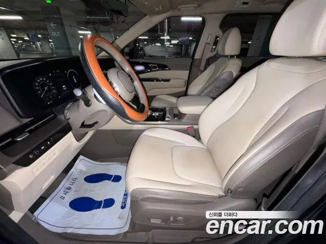 Kia Canival Carnival 4 поколение Бензин 7 мест Signature — Фото автомобиля 6