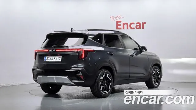 Kia Seltos New — Фото автомобиля 2