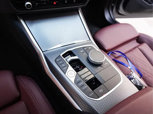 BMW 3 Series — Фото автомобиля 13