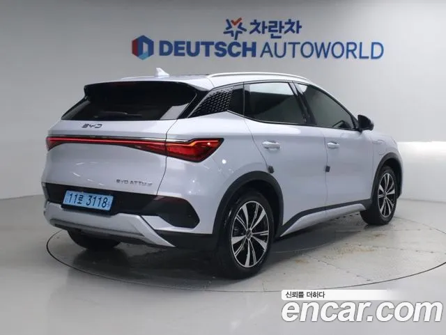 BYD Atto 3 — Фото автомобиля 2