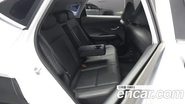 Hyundai Kona SX2 — Фото автомобиля 17