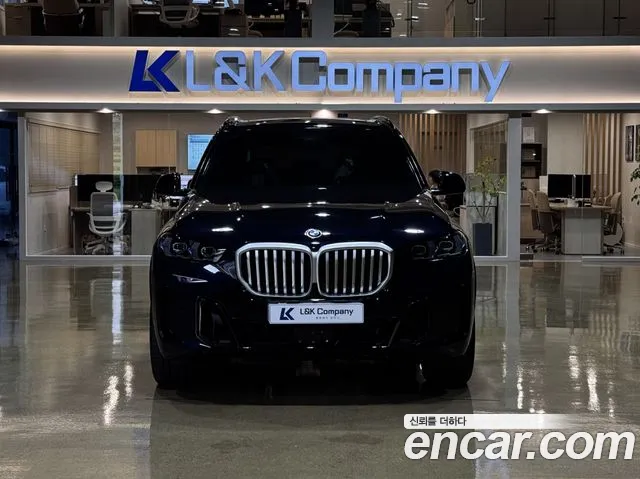 Фотография автомобиля — BMW X5 G05