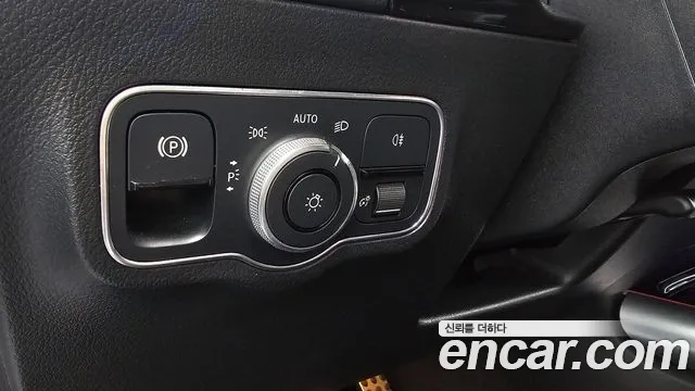Mercedes-Benz EQA — Фото автомобиля 20