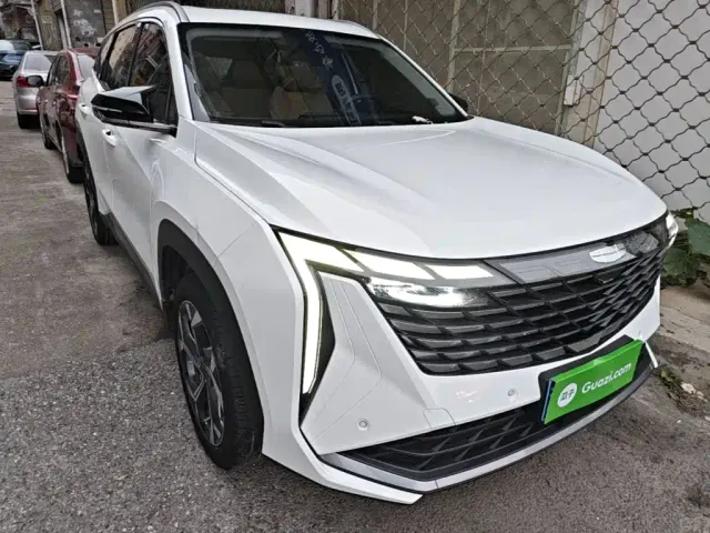 Geely Boyue L — Фото автомобиля 3