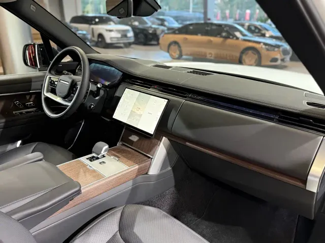 Land Rover Range Rover — Фото автомобиля 18