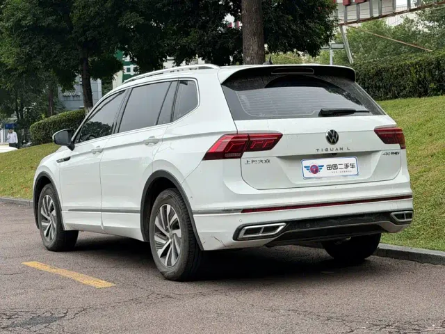 Volkswagen Tiguan L PHEV — Фото автомобиля 4