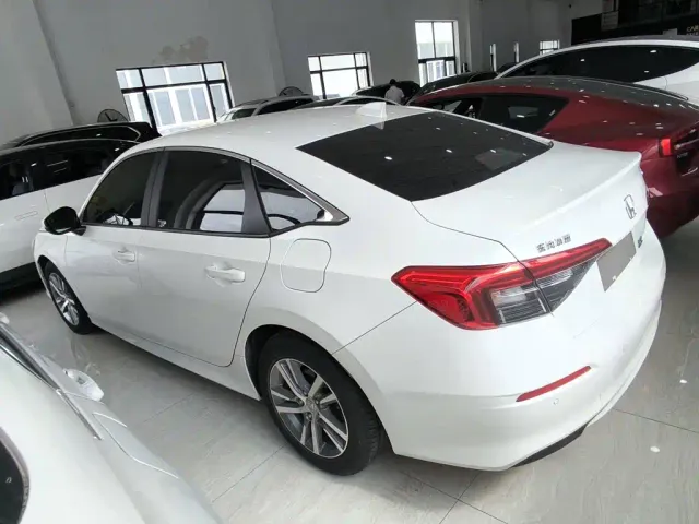 Honda Civic — Фото автомобиля 4
