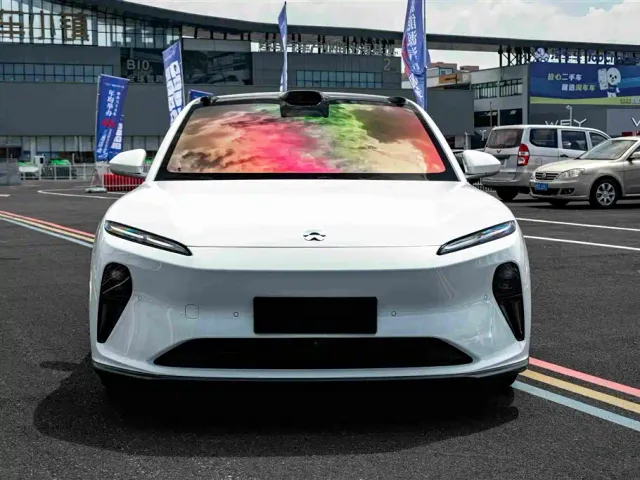 Nio ET5 Touring — Фото автомобиля 2