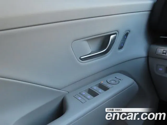 Hyundai Kona — Фото автомобиля 15
