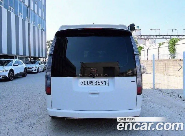 Hyundai Staria — Фото автомобиля 4