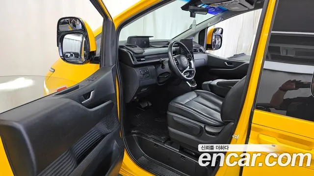 Hyundai Staria — Фото автомобиля 10