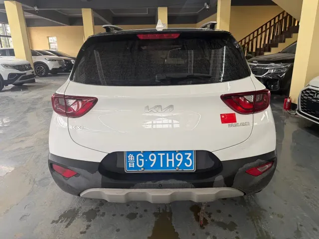 Kia KX1 — Фото автомобиля 3