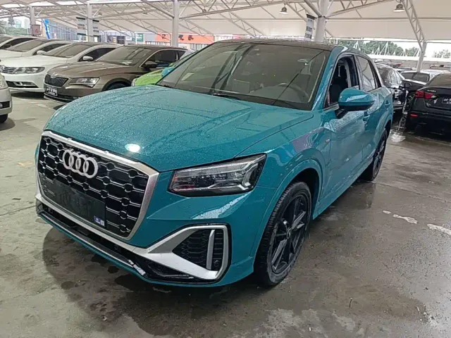 Фотография автомобиля — Audi Q2L