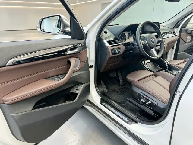 BMW X1 — Фото автомобиля 12