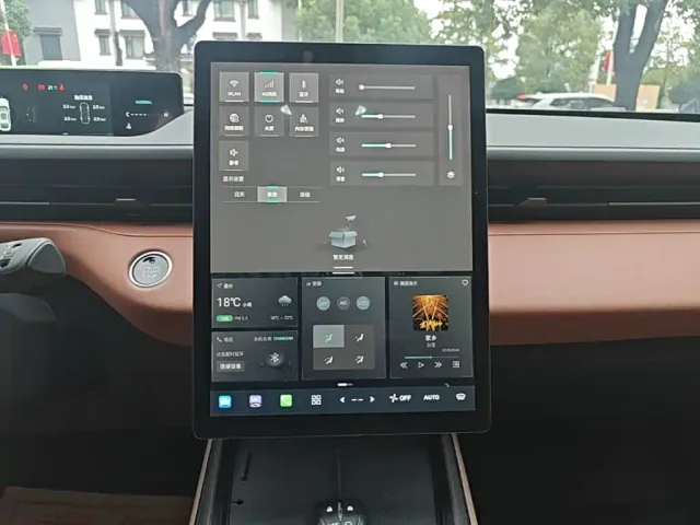 Changan Eado — Фото автомобиля 12