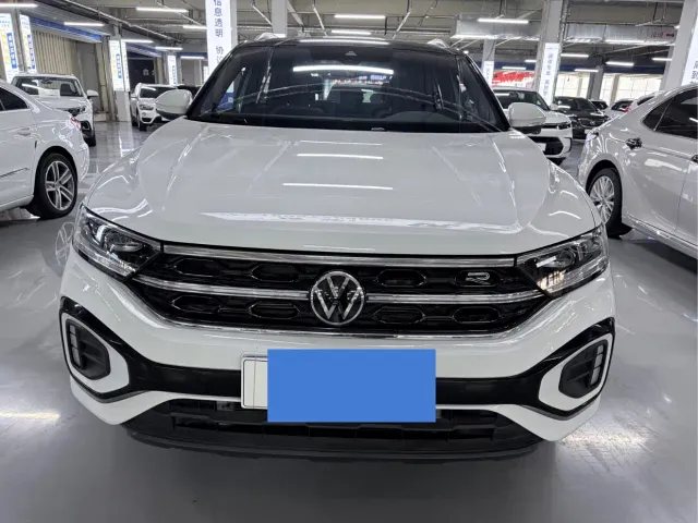 Volkswagen T-Roc — Фото автомобиля 2