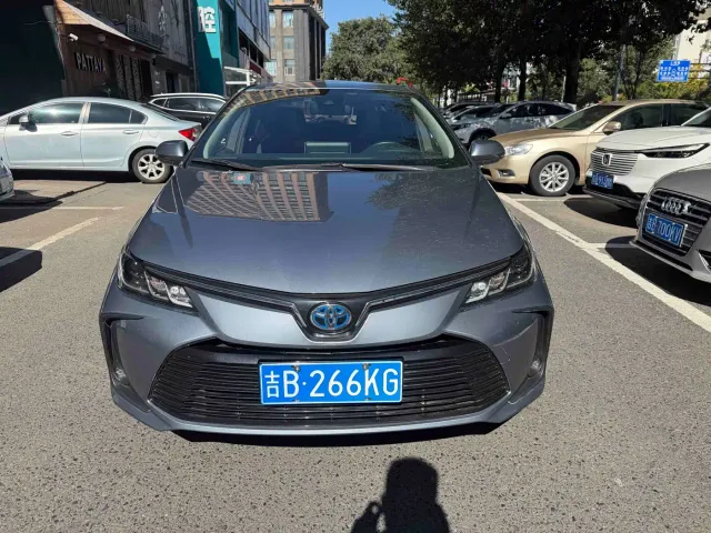 Toyota Corolla — Фото автомобиля 2