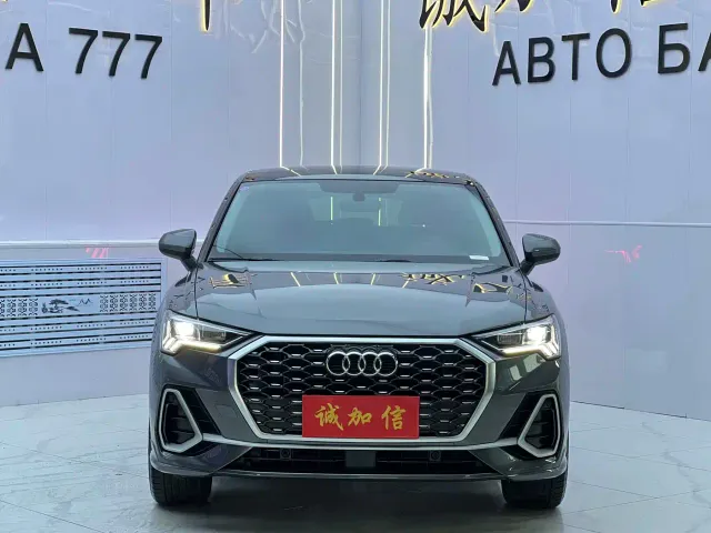 Audi Q3 Sportback — Фото автомобиля 2