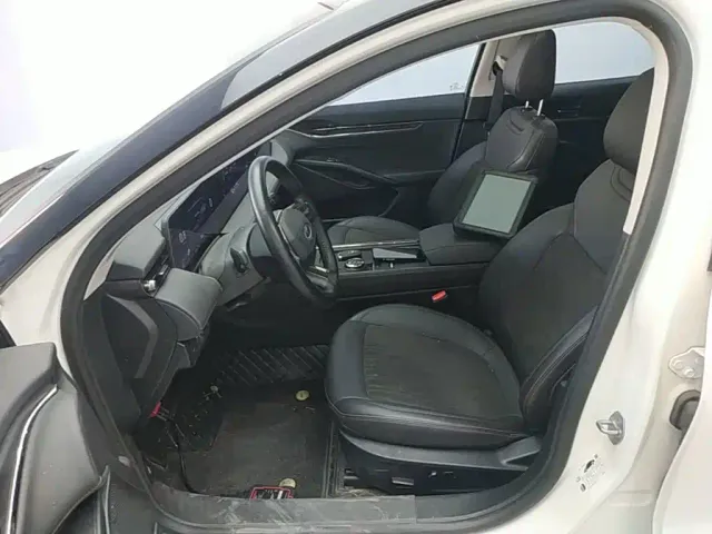 Ford Mondeo — Фото автомобиля 14