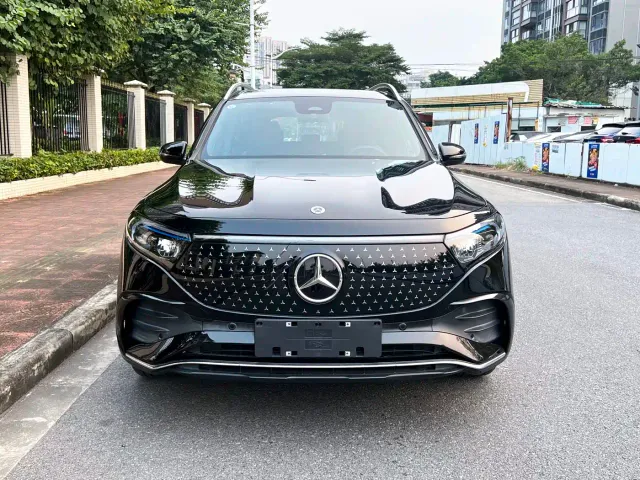 Mercedes-Benz EQB — Фото автомобиля 2
