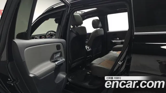 Mercedes-Benz EQB X243 — Фото автомобиля 18