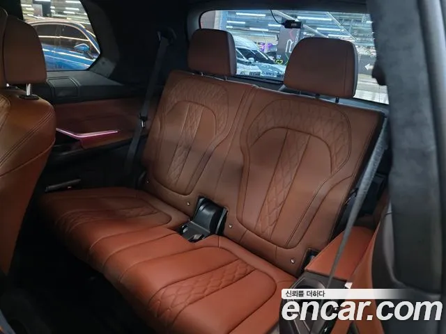 BMW X7 G07 — Фото автомобиля 16