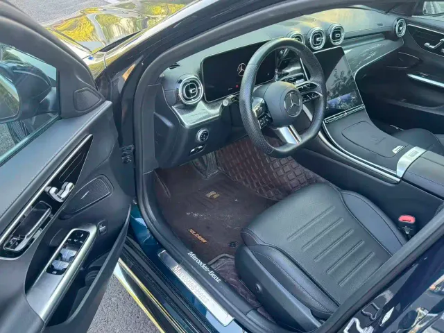 Mercedes-Benz C-Class — Фото автомобиля 7