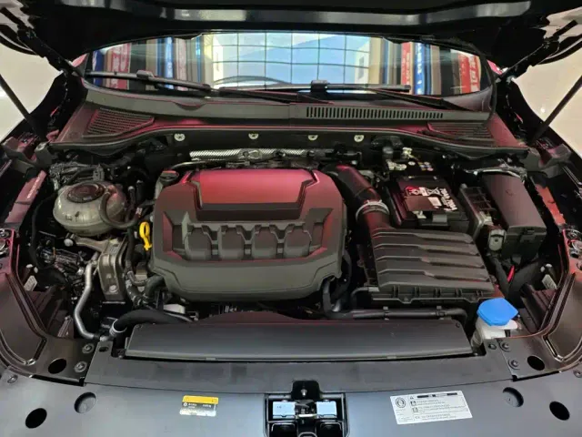 Volkswagen Passat — Фото автомобиля 2