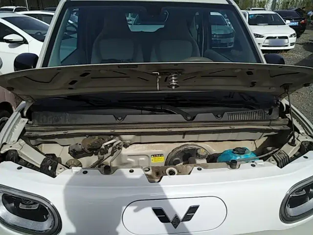 Wuling Hongguang Mini EV — Фото автомобиля 19